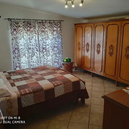 Old Style Flat Nebida